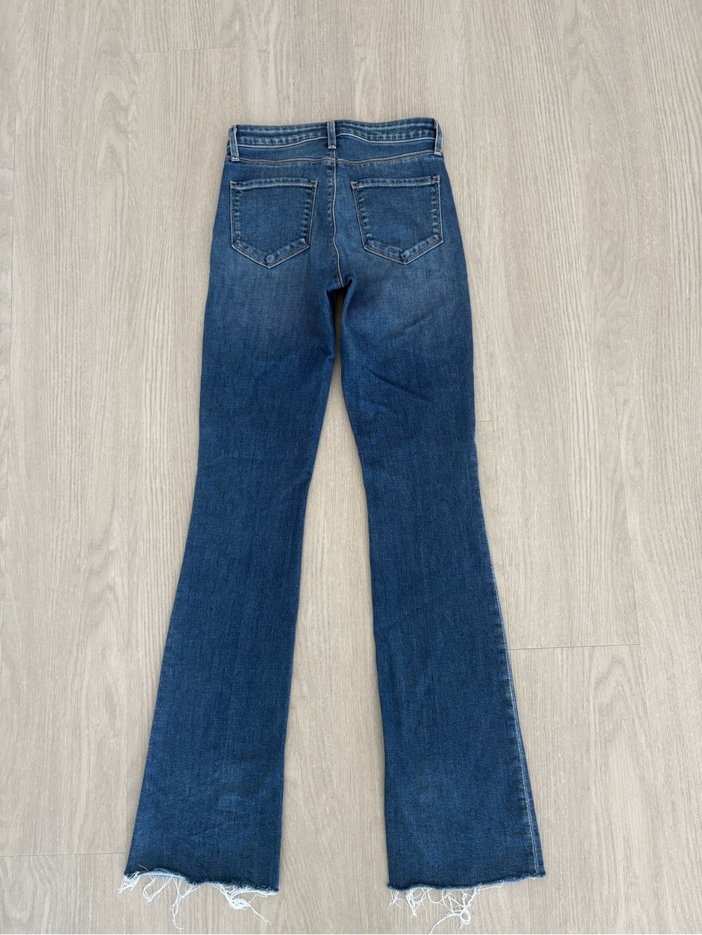 L’Agence Ruth Straight Leg Jean - Picture 9 of 11